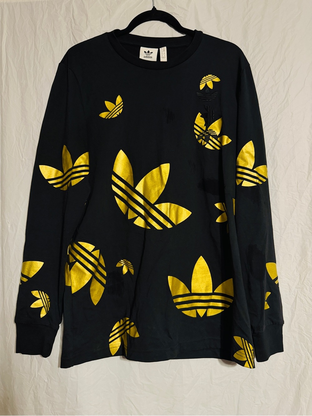 adidas Originals Men’s Medium Black Gold Trefoil All Over Print Long Sleeve